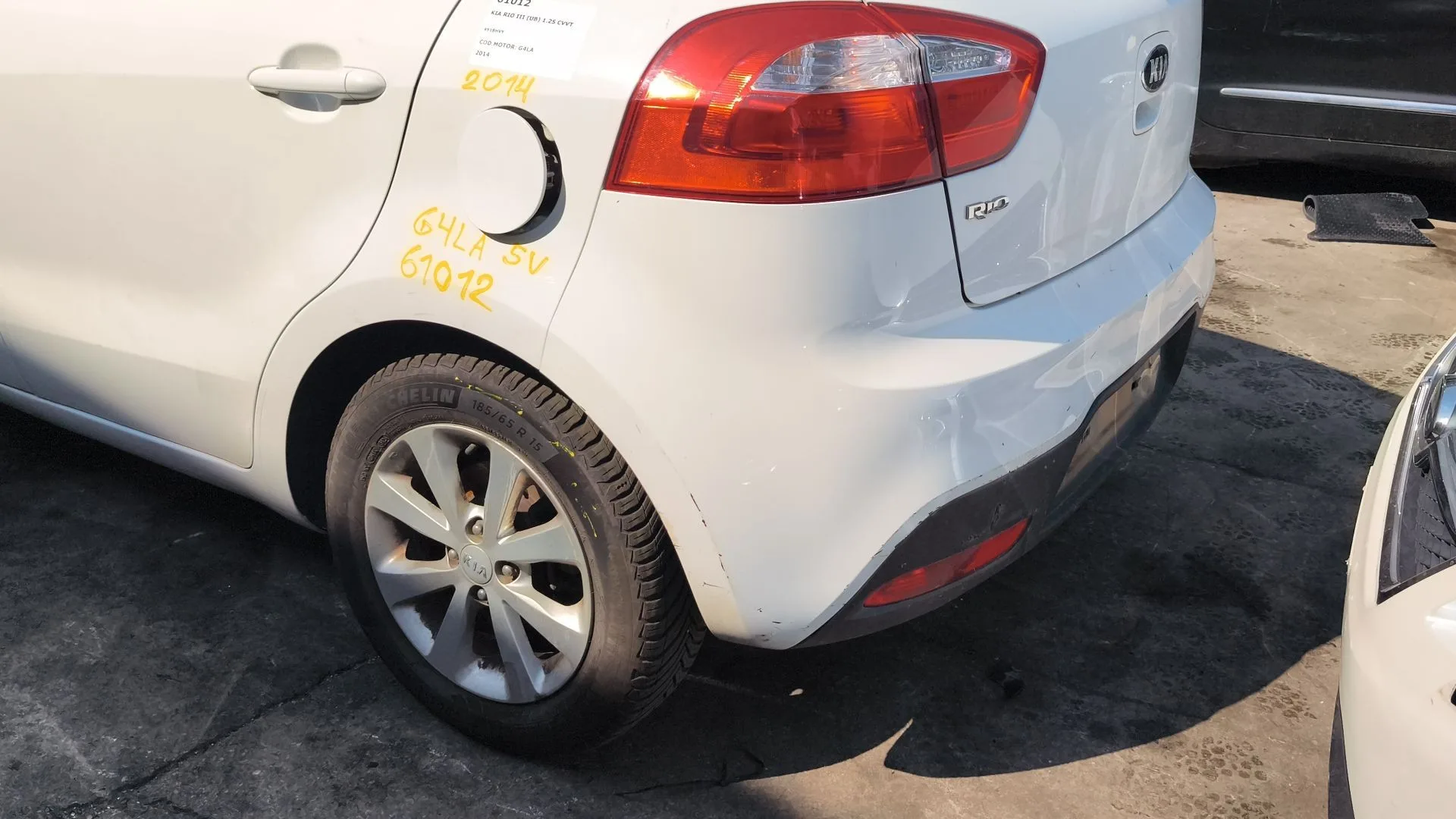 Amortiguador Trasero Izquierdo para Kia Rio Iii (Ub)