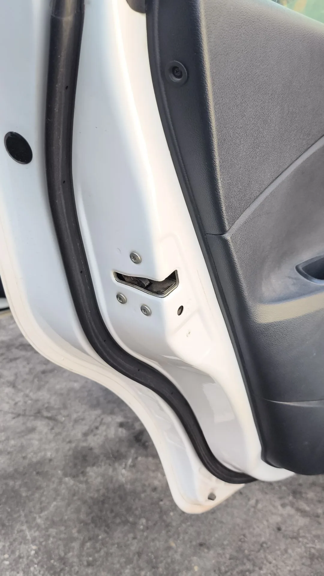 Cerradura Puerta Trasera Izquierda para Kia Rio Iii (Ub)