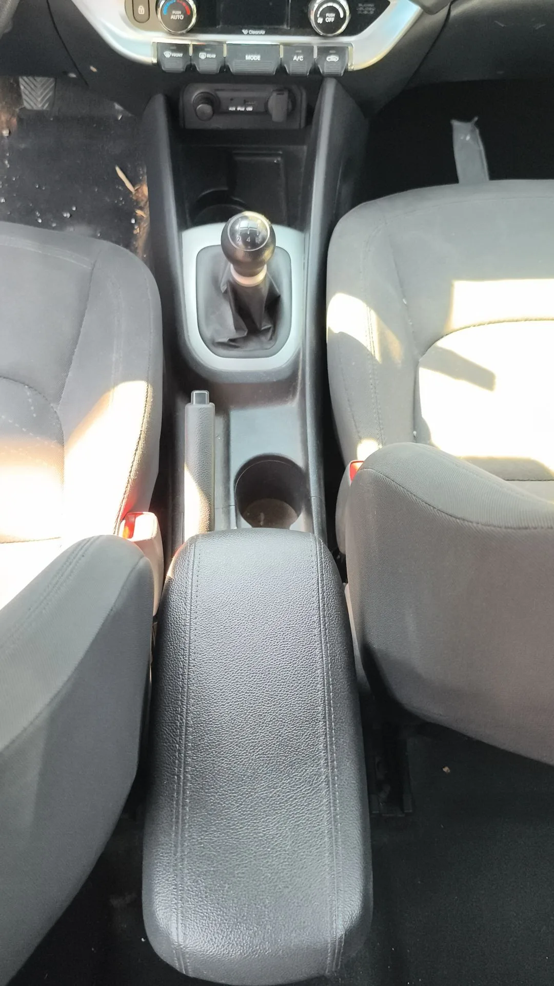 Consola Central para Kia Rio Iii (Ub)