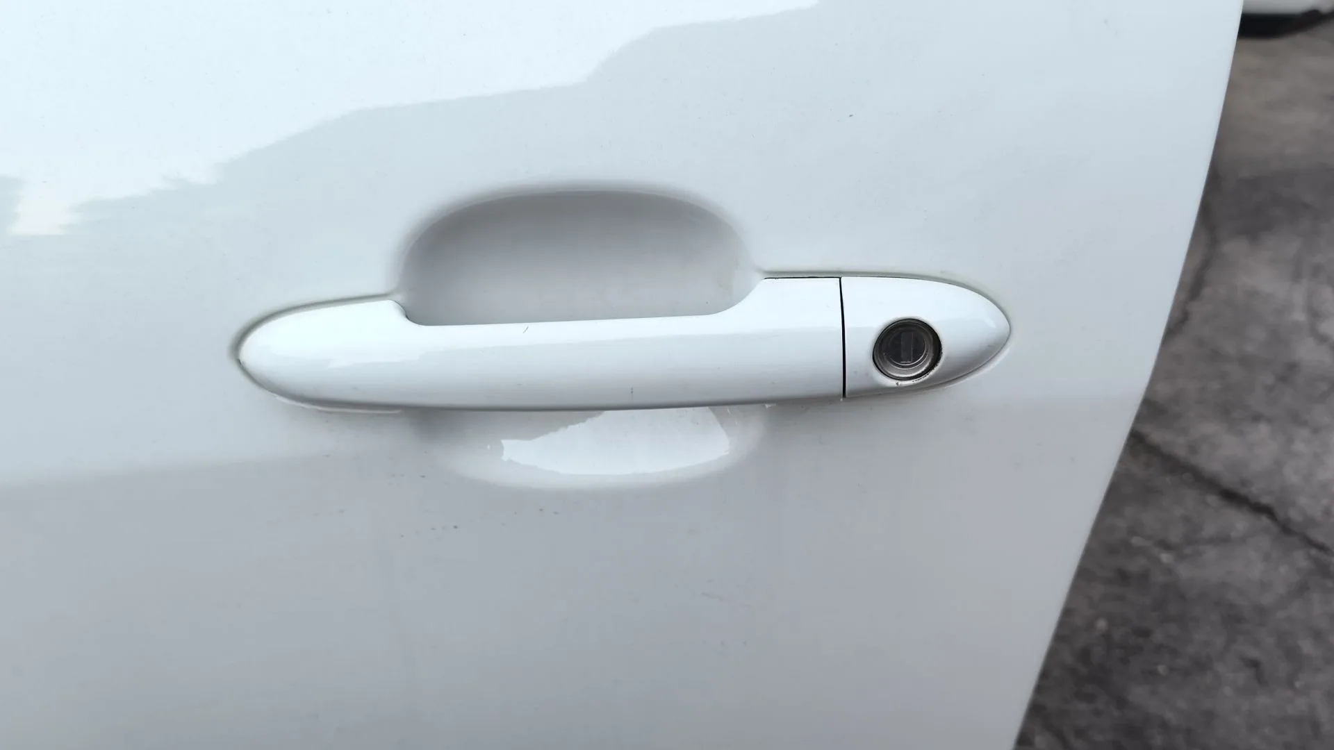 Maneta Exterior Delantera Izquierda para Kia Rio Iii (Ub)