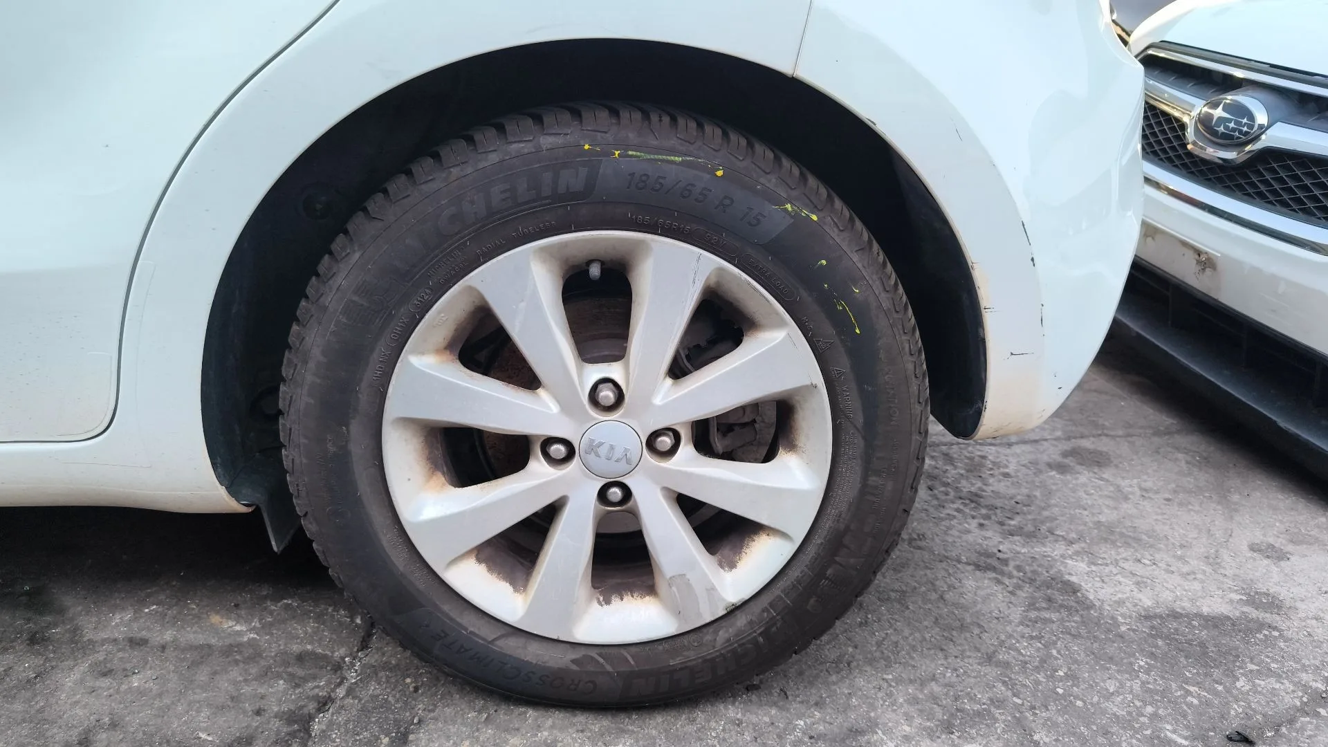 Paso De Rueda Trasero Izquierdo para Kia Rio Iii (Ub)