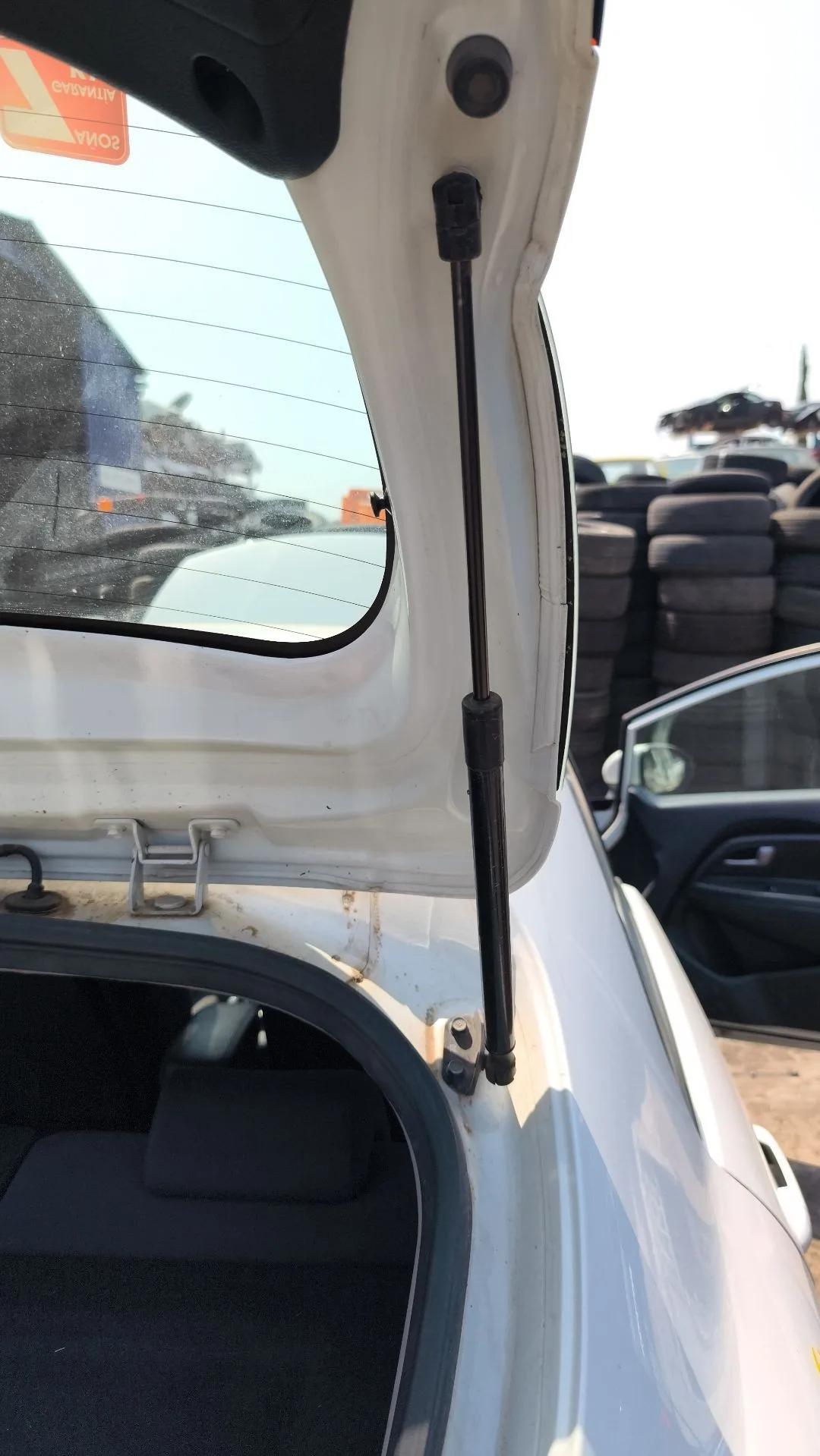 Amortiguador Porton Trasero Derecho para Kia Rio Iii (Ub)