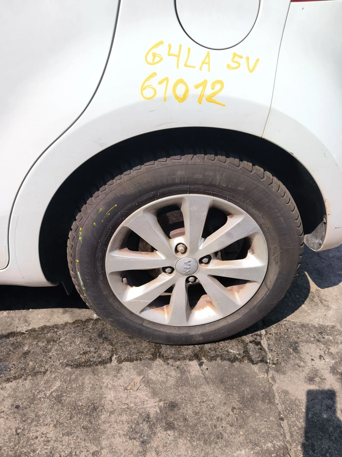 Llanta Trasera Izquierda para Kia Rio Iii (Ub)