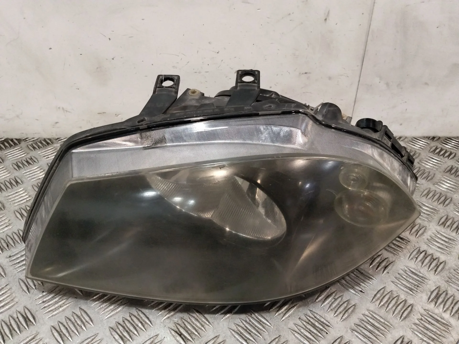 Faro Izquierdo para Seat Ibiza Iii (6L1)