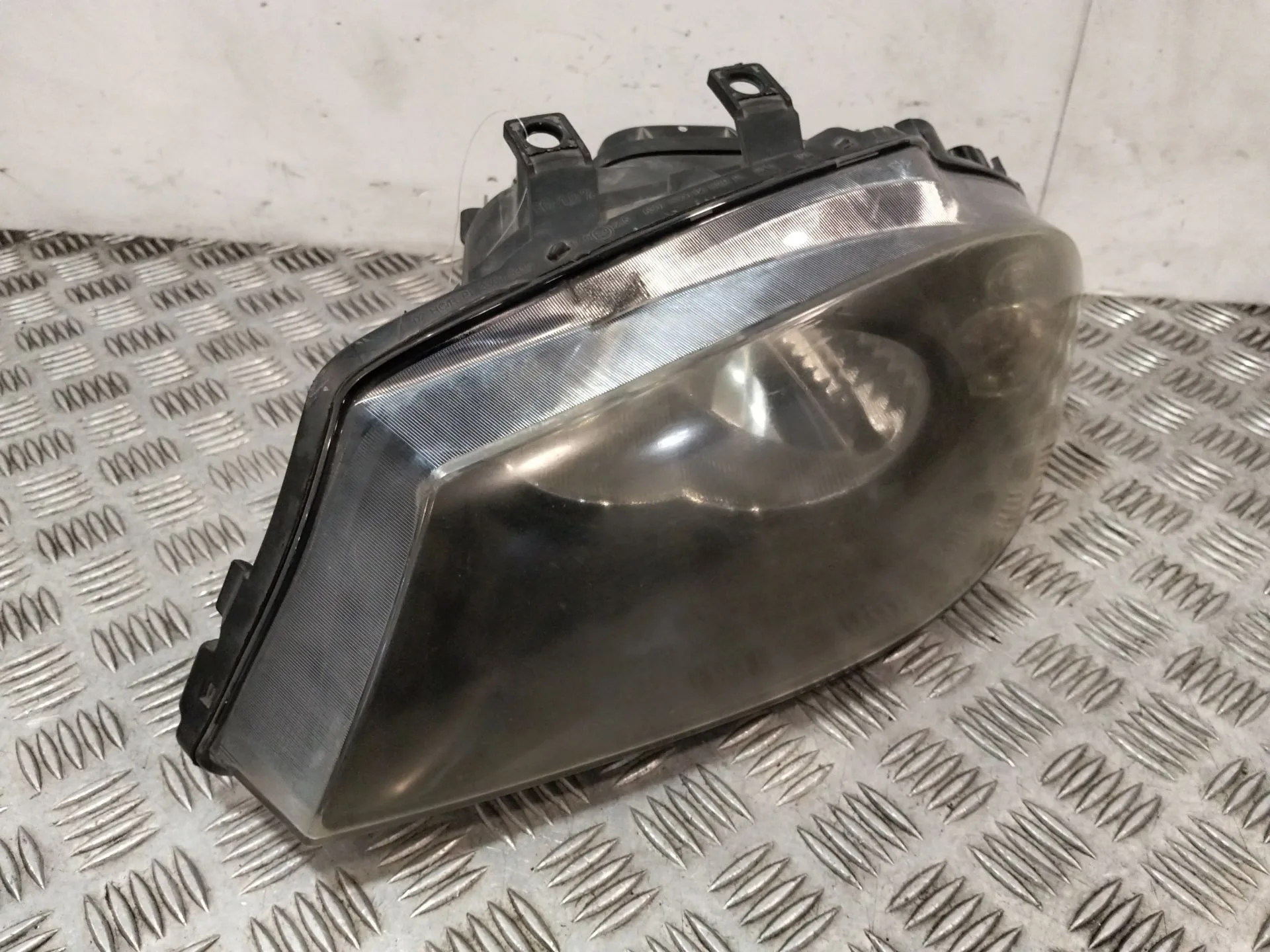 Faro Izquierdo para Seat Ibiza Iii (6L1)