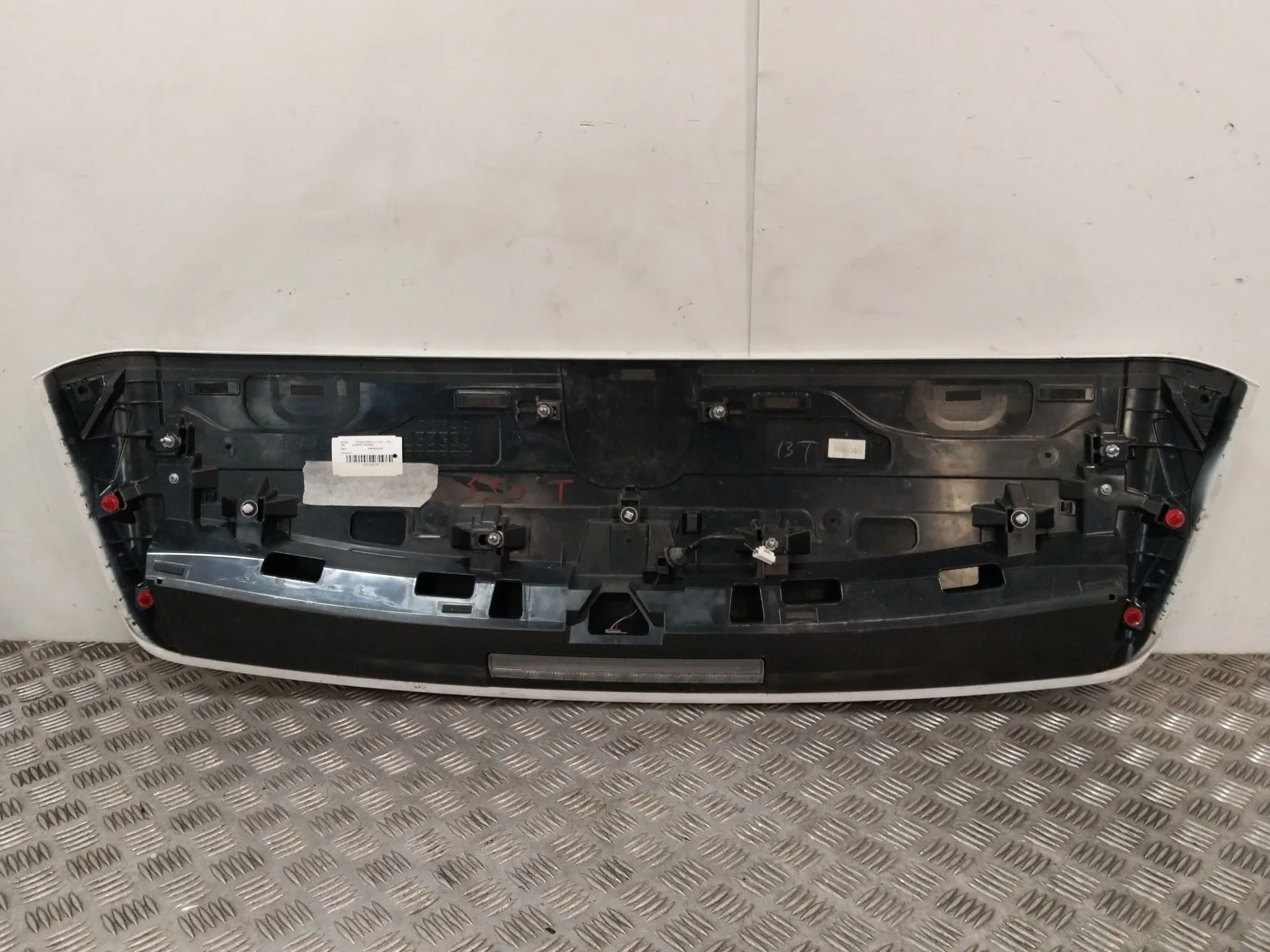 Aleron Trasero para Toyota Rav 4 V (_A5_, _H5_)