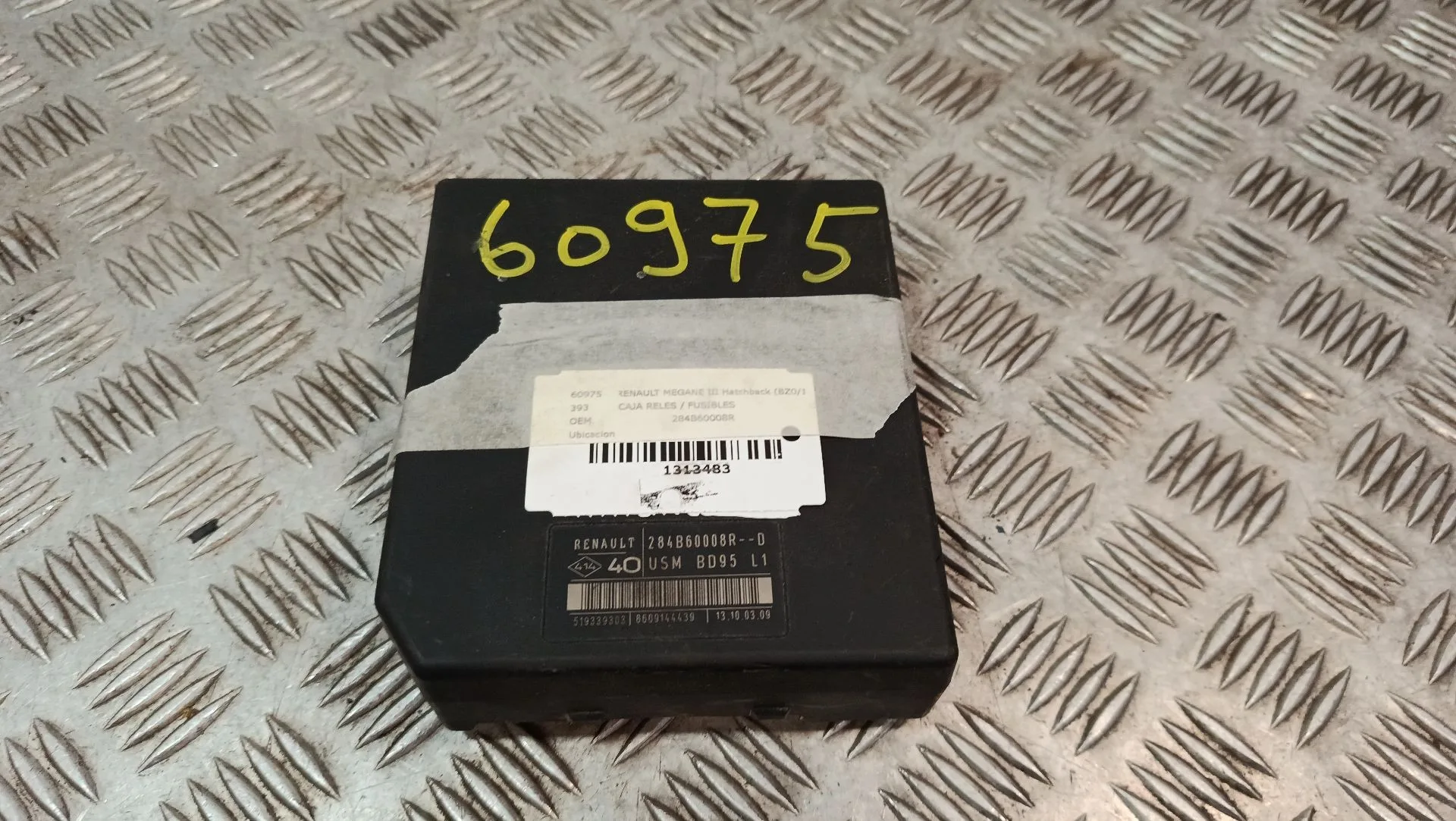 Caja Reles / Fusibles para Renault Megane Iii Hatchback (Bz0/1_, B3_)