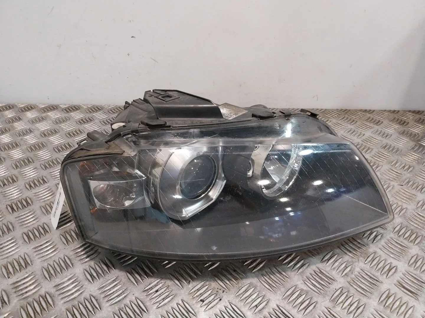 Faro Derecho para Audi A3 Sportback (8Pa)