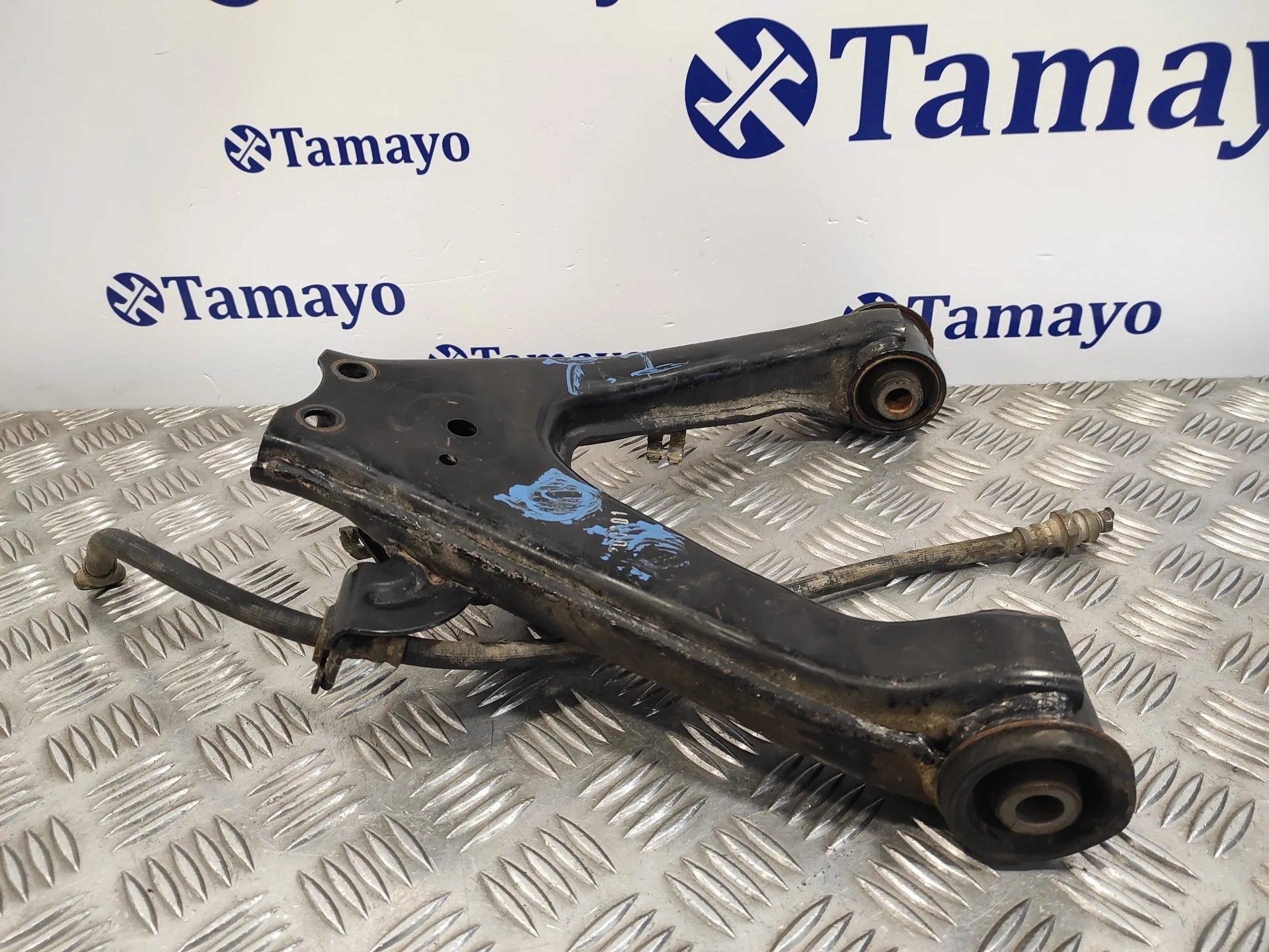 Brazo Suspension Superior Trasero Izquierdo para Mitsubishi Montero (V60/V70)