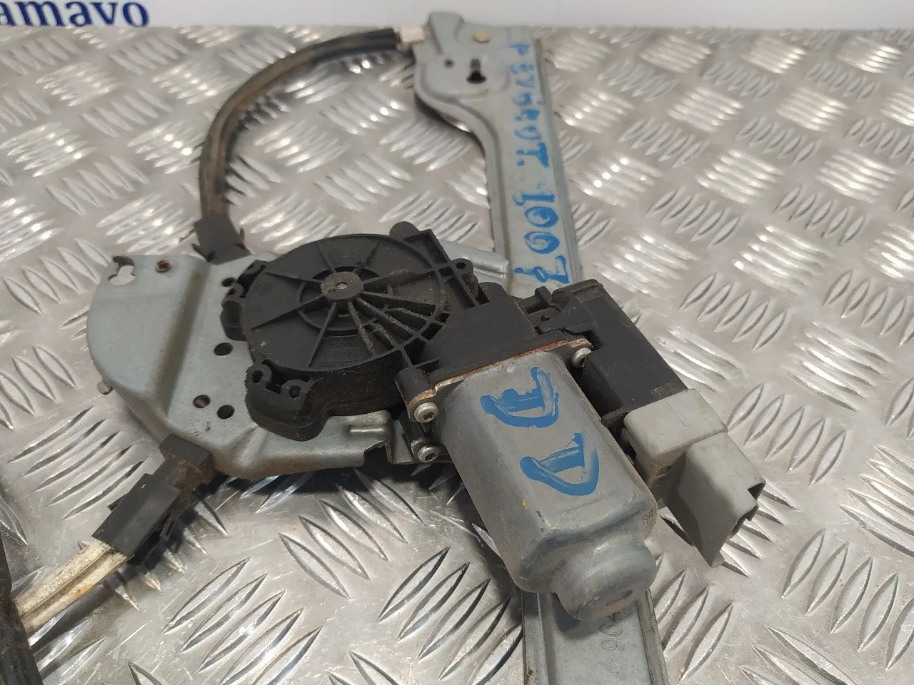 Elevalunas Delantero Derecho para Peugeot 1007