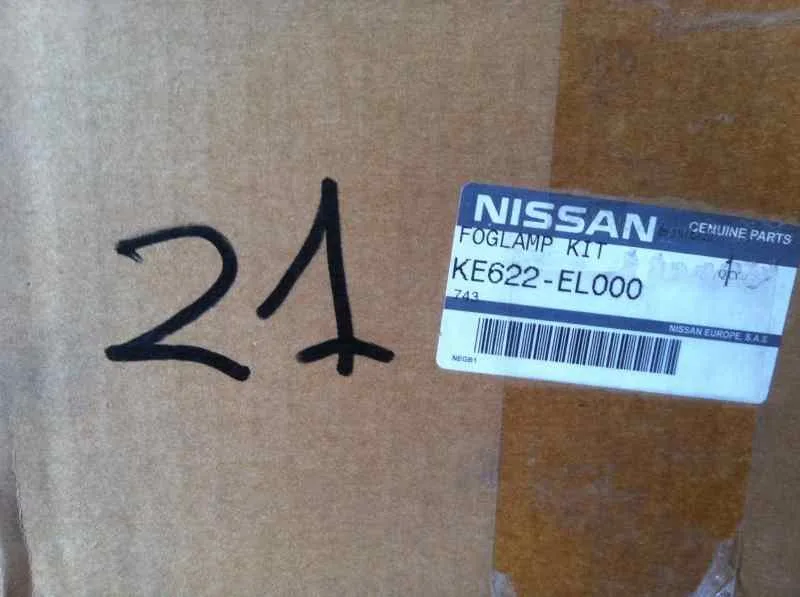 Kit Faros Antiniebla para Nissan Tiida (C11X/Sc11X)