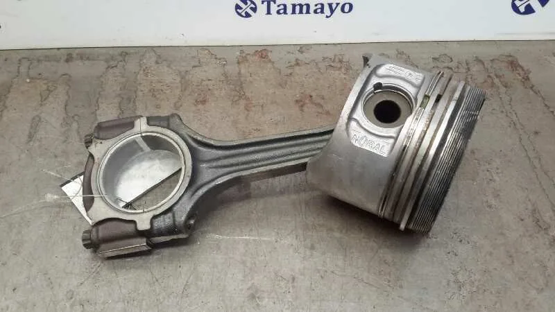 Piston para Mercedes-Benz Sprinter (W901,W904) Caja Cerr.