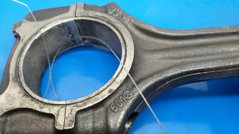 Piston para Mercedes-Benz Sprinter (W901,W904) Caja Cerr.