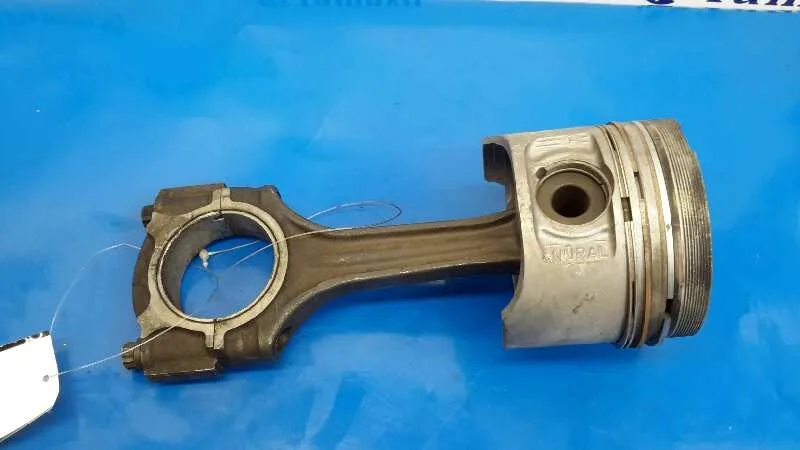Piston para Mercedes-Benz Sprinter (W901,W904) Caja Cerr.
