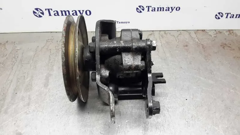 Bomba Servodireccion para Nissan Pick-Up (D22)