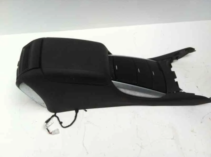 Apoyabrazos Central para Mercedes-Benz Clase R (W251)