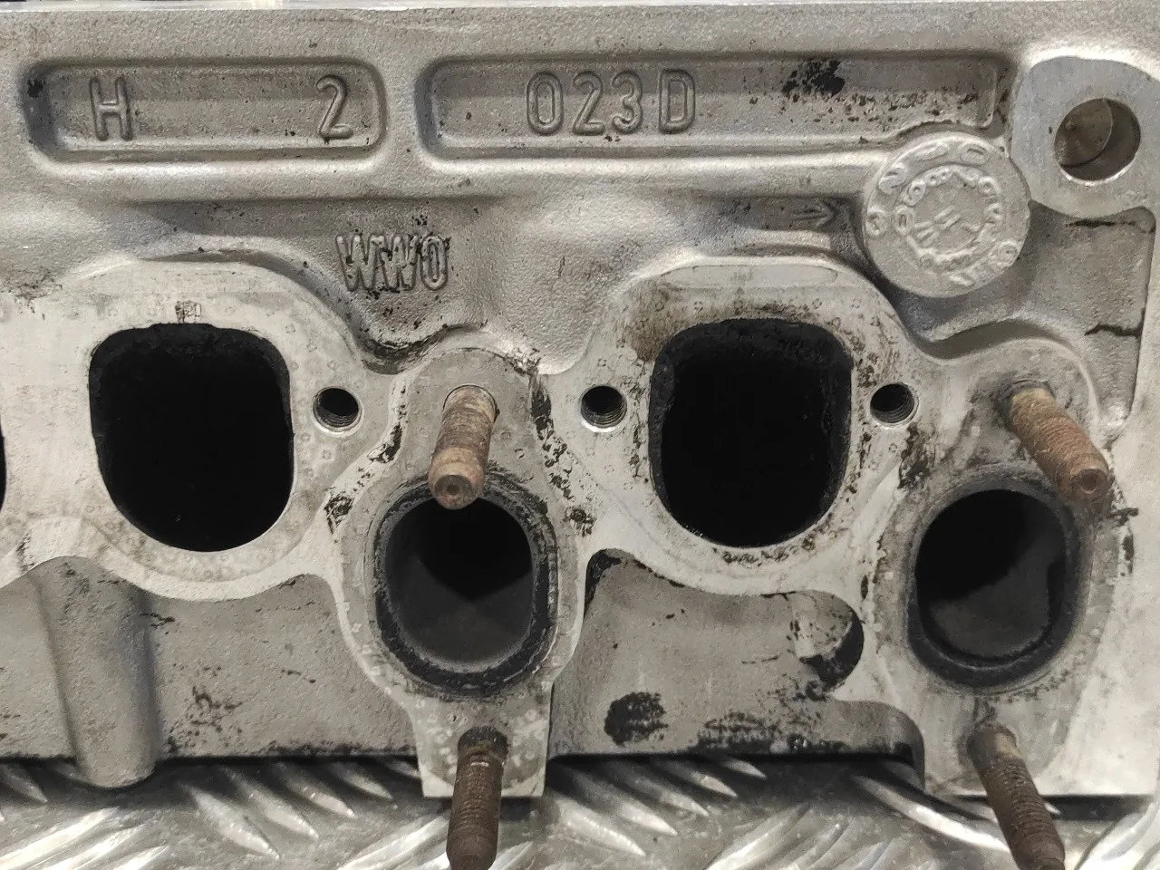 Culata para Audi 80/90 (893)