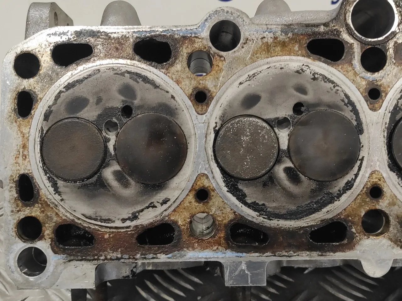 Culata para Audi 80/90 (893)