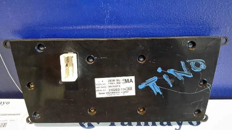 Mando Climatizador para Nissan Almera Tino (V10M)