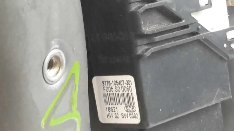 Elevalunas Trasero Derecho para Volkswagen Bora Berlina (1J2)