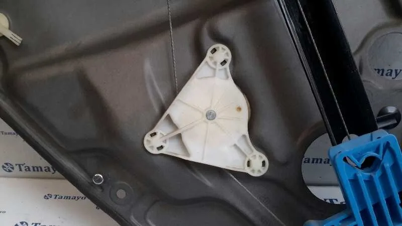 Elevalunas Trasero Derecho para Volkswagen Bora Berlina (1J2)