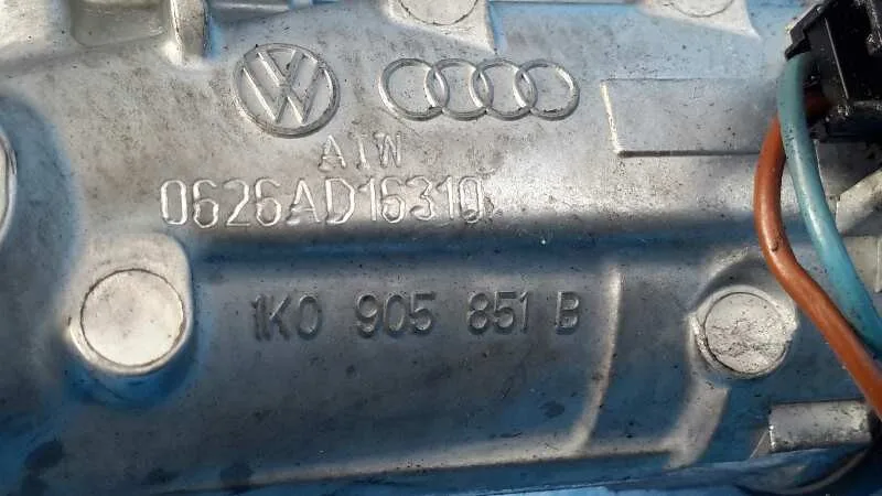 Columna Direccion para Volkswagen Scirocco (137)