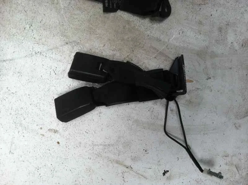 Cinturon Seguridad Trasero Izquierdo para Nissan Qashqai (J10)