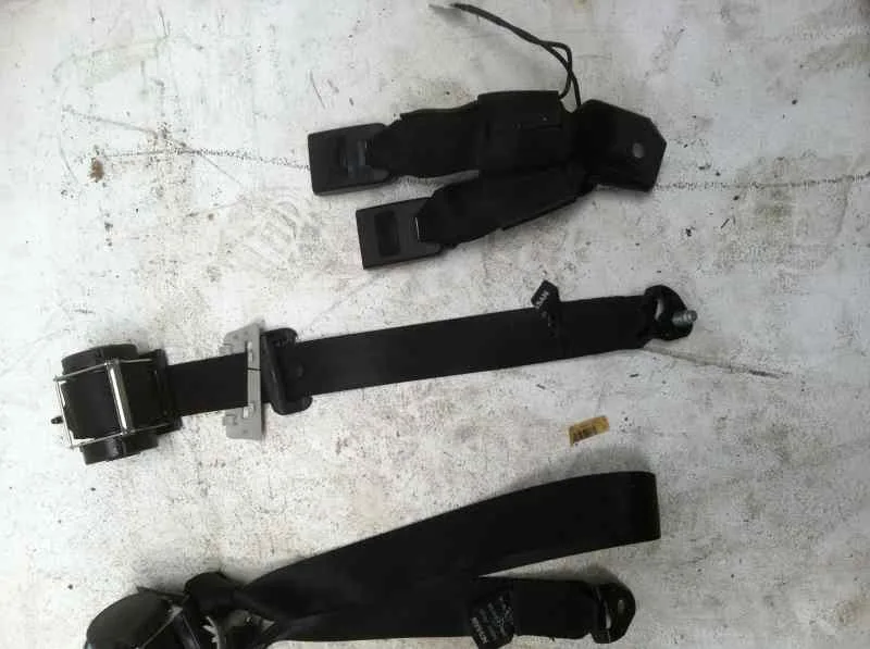 Cinturon Seguridad Trasero Izquierdo para Nissan Qashqai (J10)
