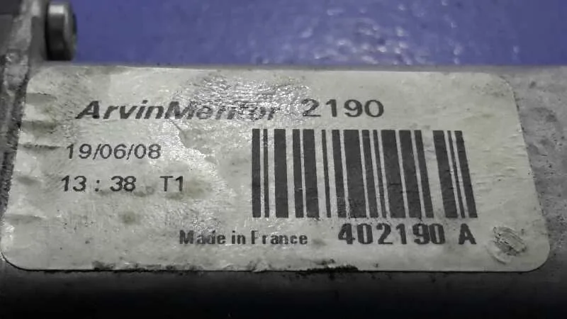 Elevalunas Trasero Derecho para Nissan Qashqai (J10)