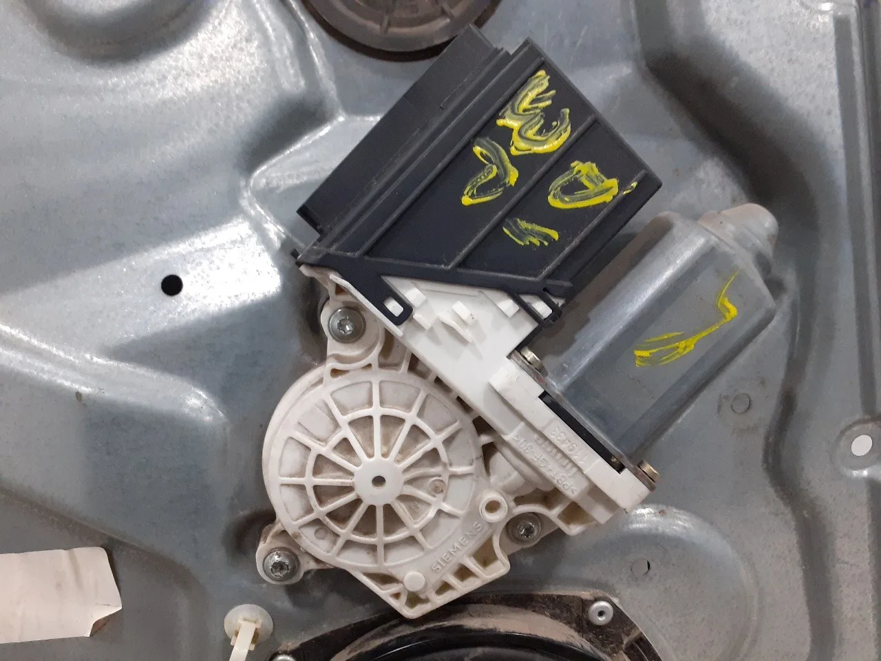 Elevalunas Delantero Izquierdo para Seat Ibiza (6L1)