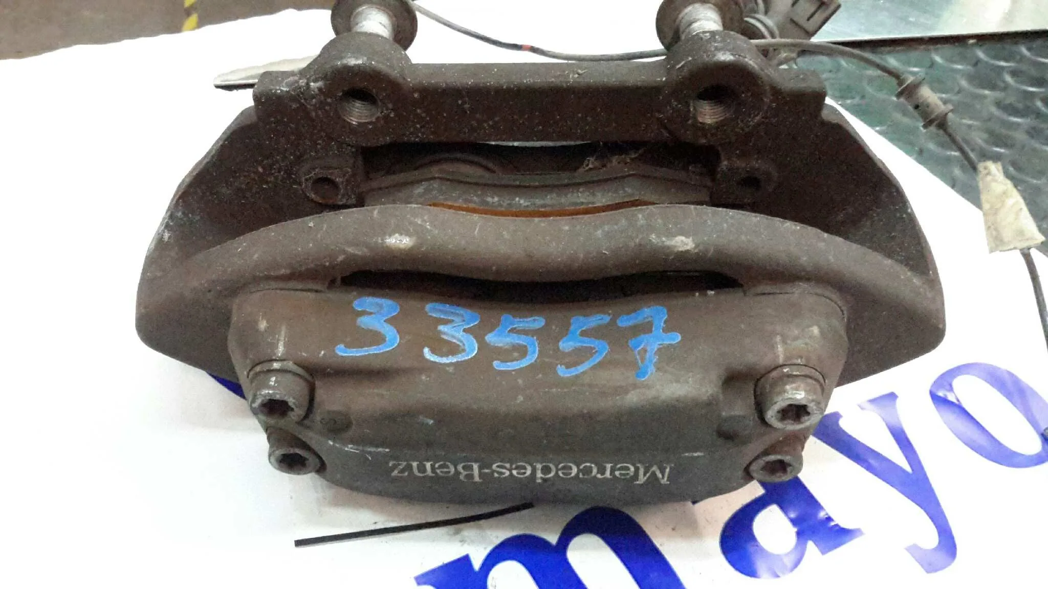Pinza Freno Delantera Derecha para Mercedes-Benz Clase M (W163)