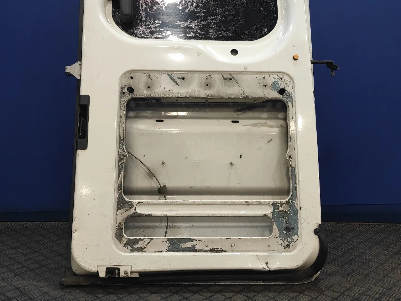 Puerta Trasera Carga Izquierda para Ford Transit Caja Cerrada, Larga (Fy) (2000 =>)