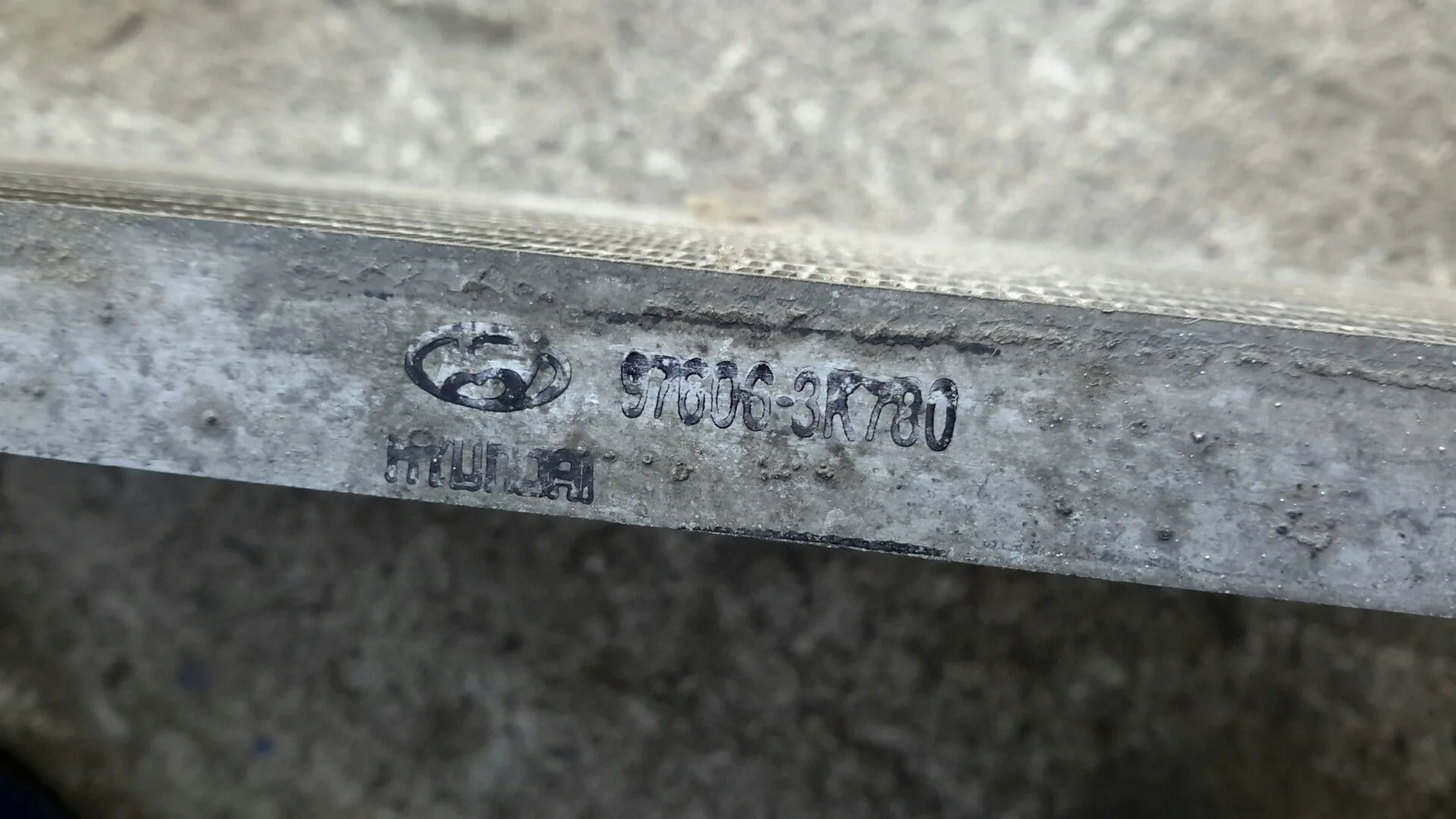 Condensador / Radiador Aire Acondicionado para Hyundai Sonata (Nf)