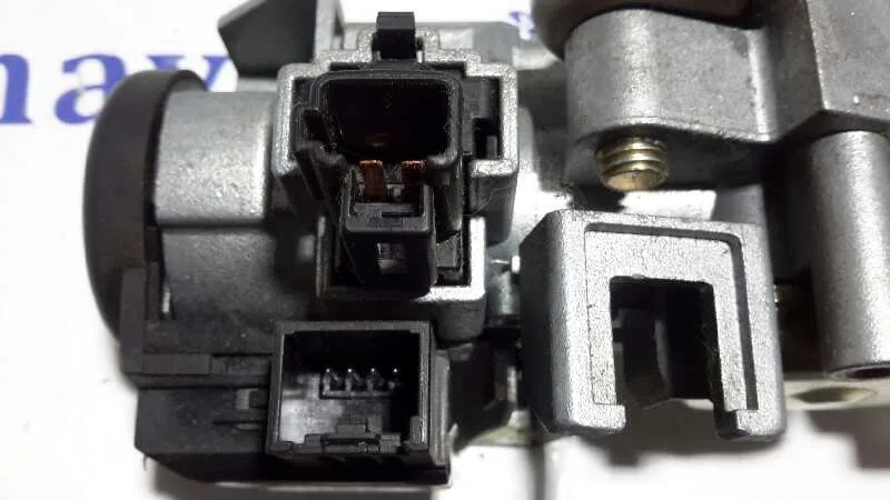 Clausor para Mazda 2 Berlina (Dy)