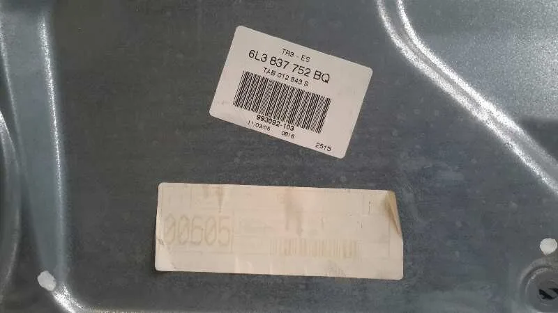 Elevalunas Delantero Derecho para Seat Ibiza (6L1)