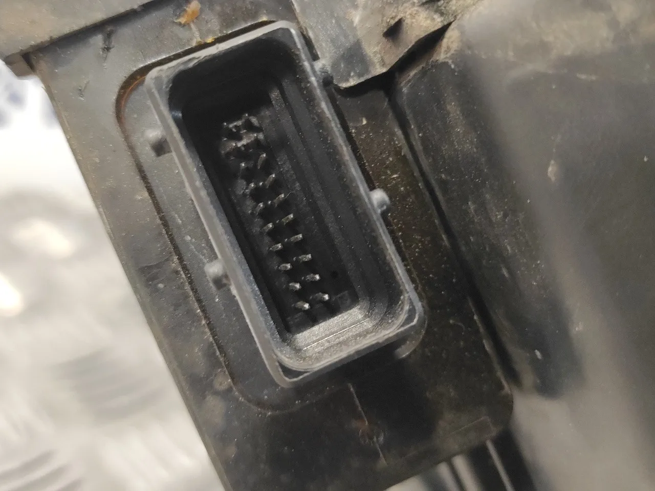 Faro Izquierdo para Opel Vectra C Caravan