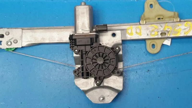 Elevalunas Delantero Derecho para Renault Clio Iv