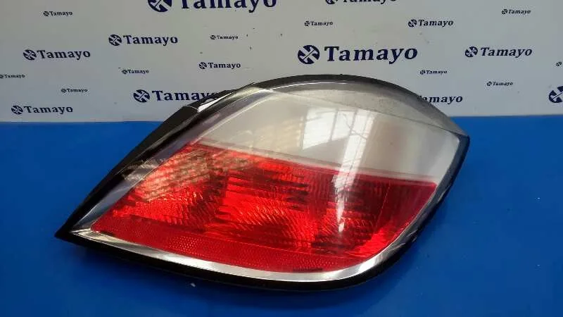 Piloto Trasero Derecho para Opel Astra H Berlina