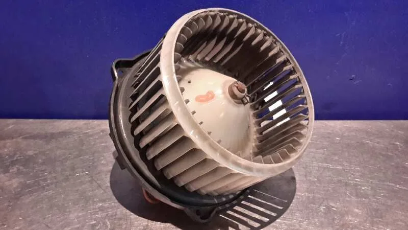 Motor Calefaccion para Audi A6 Avant (4B5)