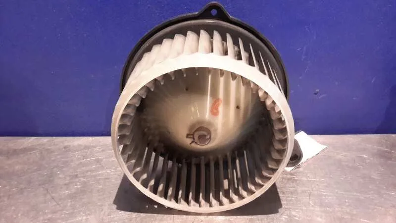 Motor Calefaccion para Audi A6 Avant (4B5)