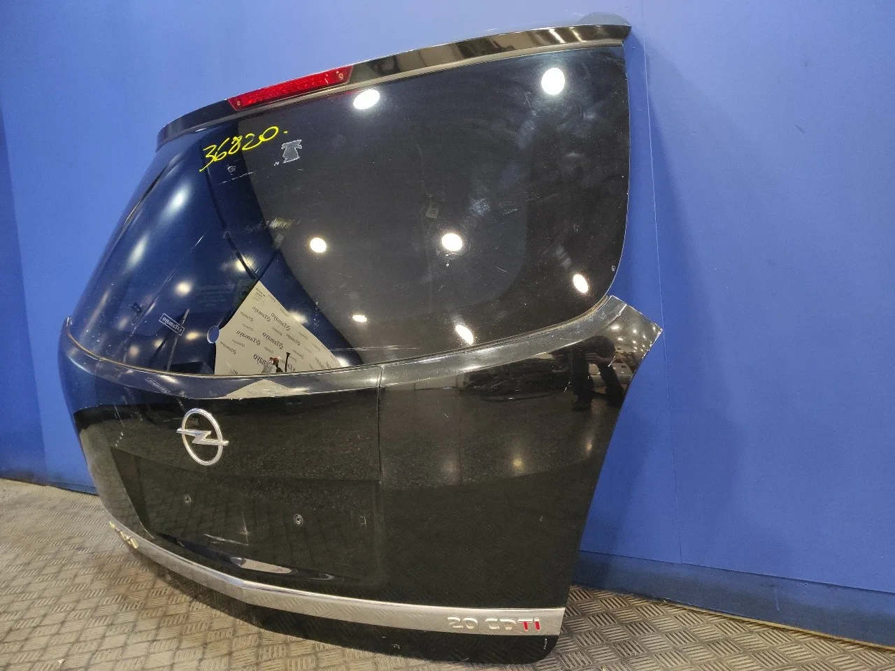 Porton Trasero para Opel Antara