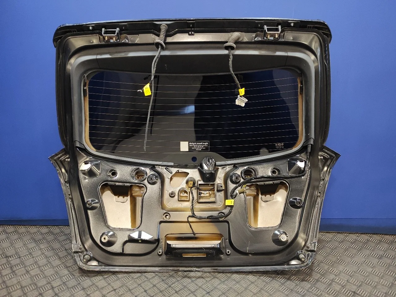 Porton Trasero para Opel Antara