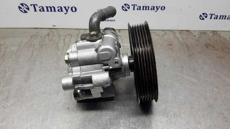 Bomba Servodireccion para Toyota Corolla Verso (E12)