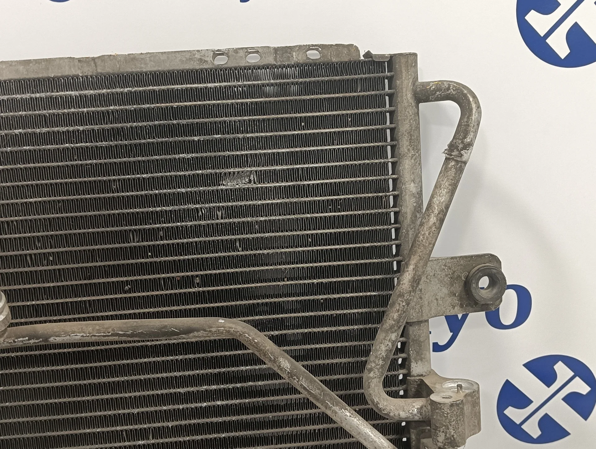 Condensador / Radiador Aire Acondicionado para Kia Carnival Ii