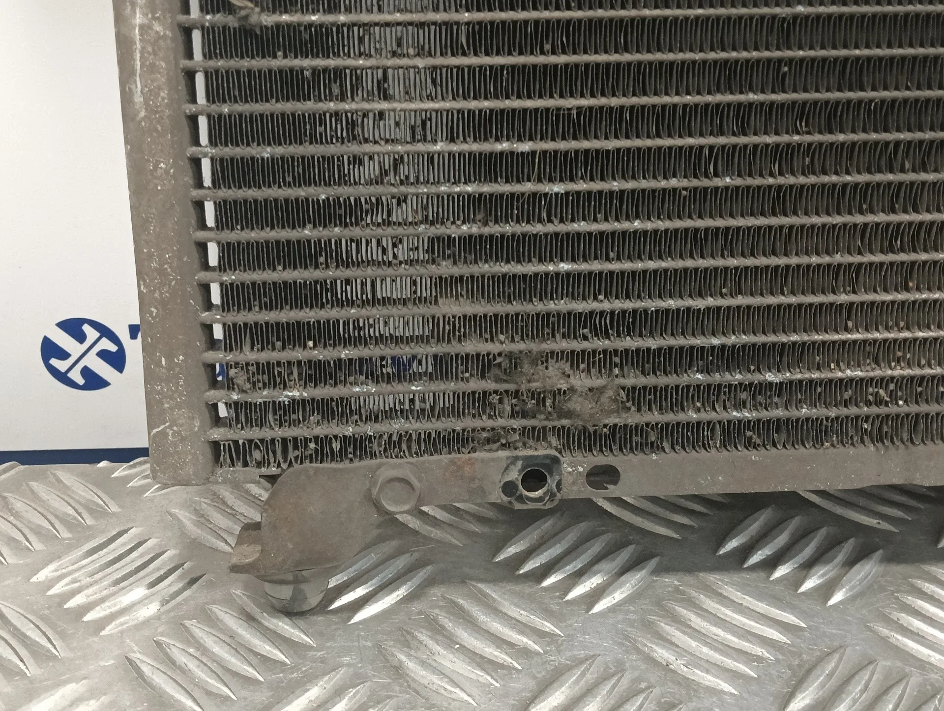 Condensador / Radiador Aire Acondicionado para Kia Carnival Ii