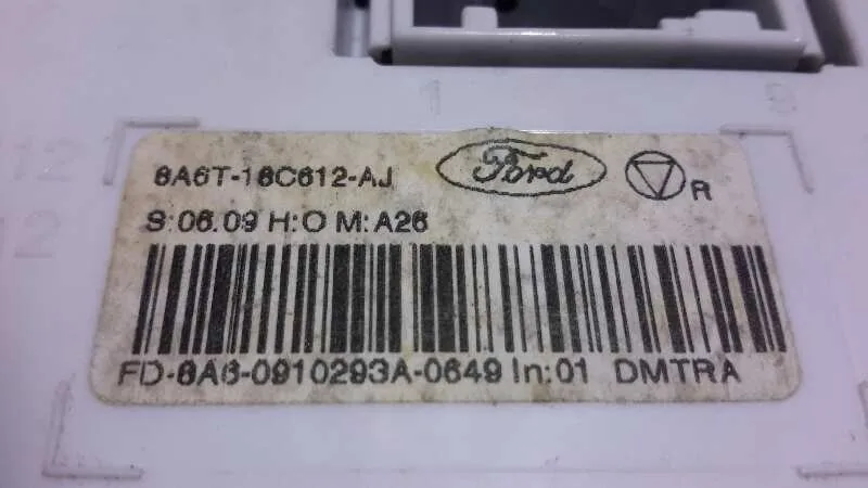 Mando Climatizador para Ford Fiesta (Cb1)