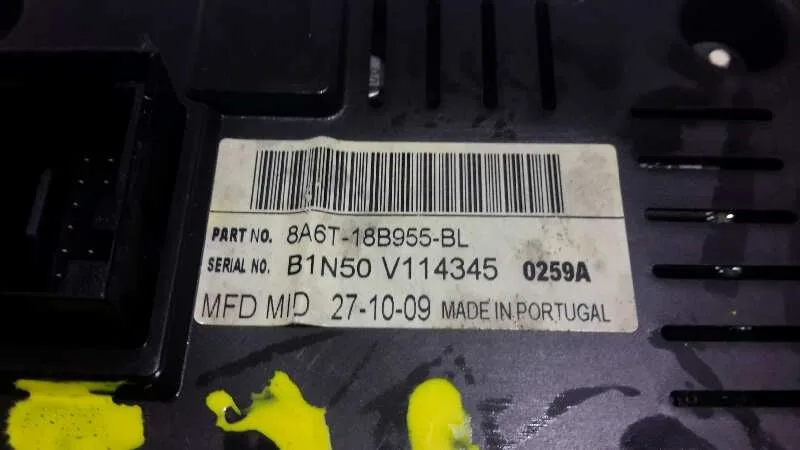 Pantalla / Mando Multifuncion para Ford Fiesta (Cb1)