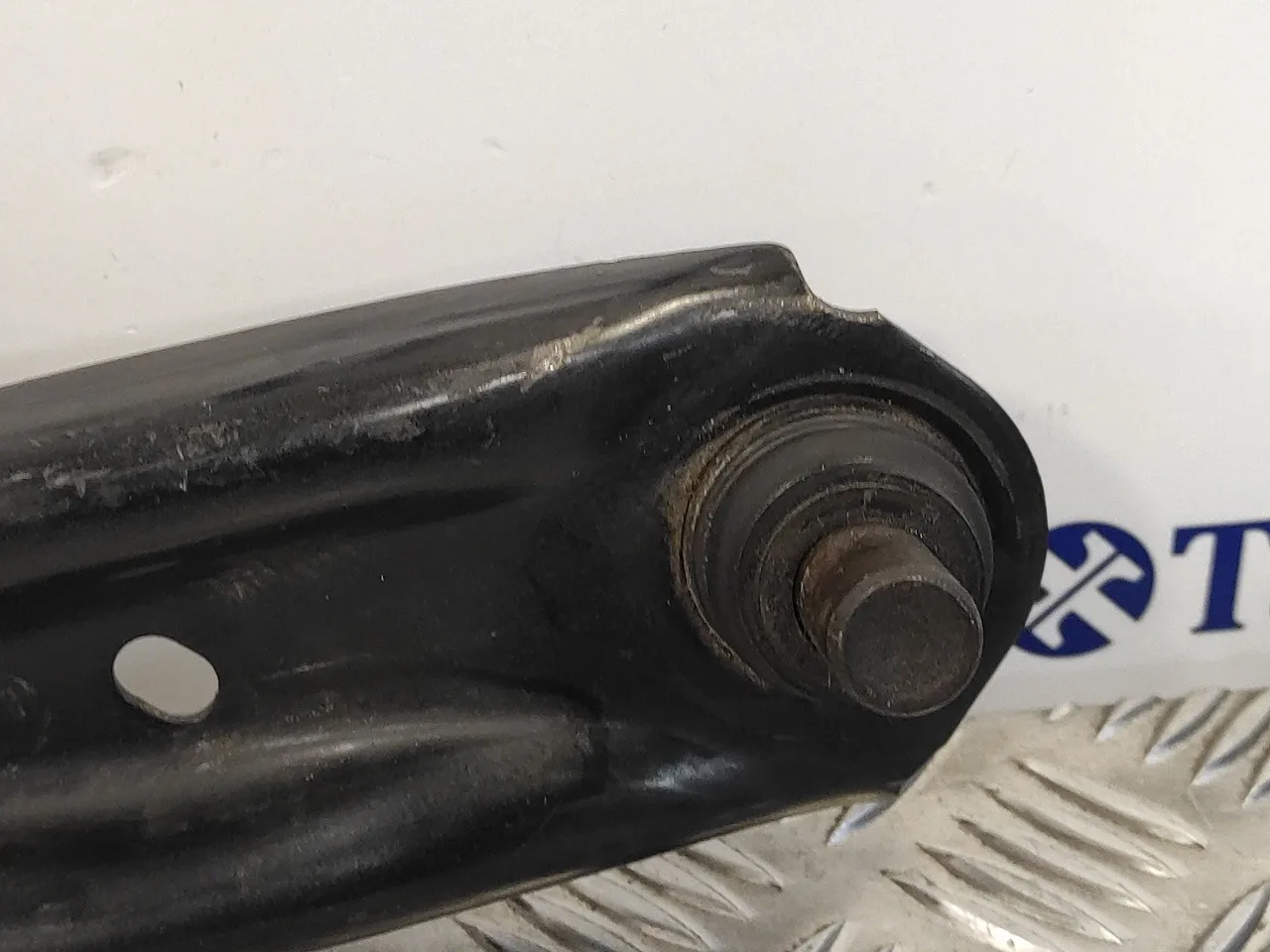 Brazo Suspension Inferior Delantero Izquierdo para Ford Fiesta (Cb1)