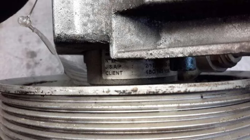 Bomba Servodireccion para Audi A6 Avant (4B5)