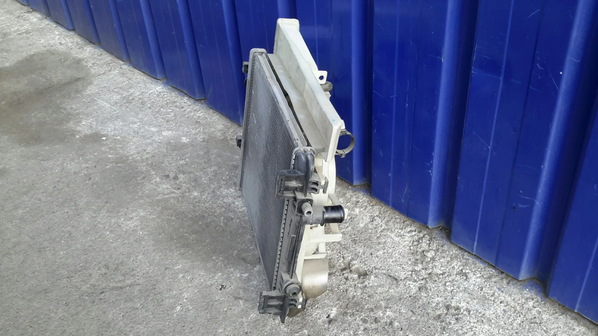 Electroventilador para Toyota Aygo (Kgb/Wnb)